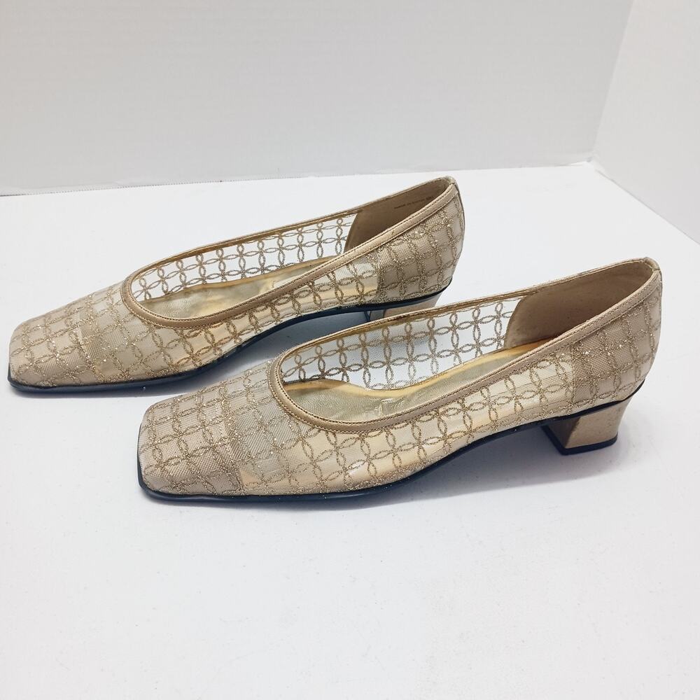Shoes Women Slip On Pump Gold Mesh Floral Nina Cuban Heel Square Toe Size 8.5M - Picture 2 of 8